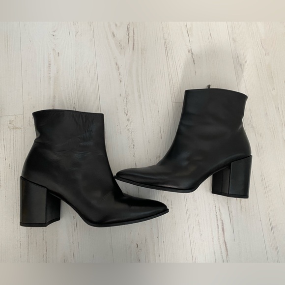 Stuart Weitzman Leather Boots - Picture 7 of 7